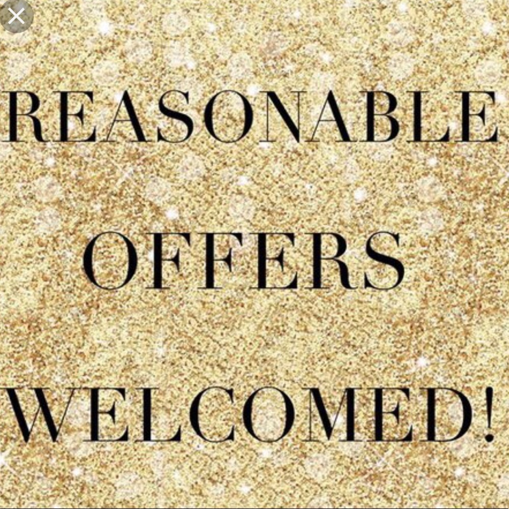 ✨Reasonable Offers Welcome✨
